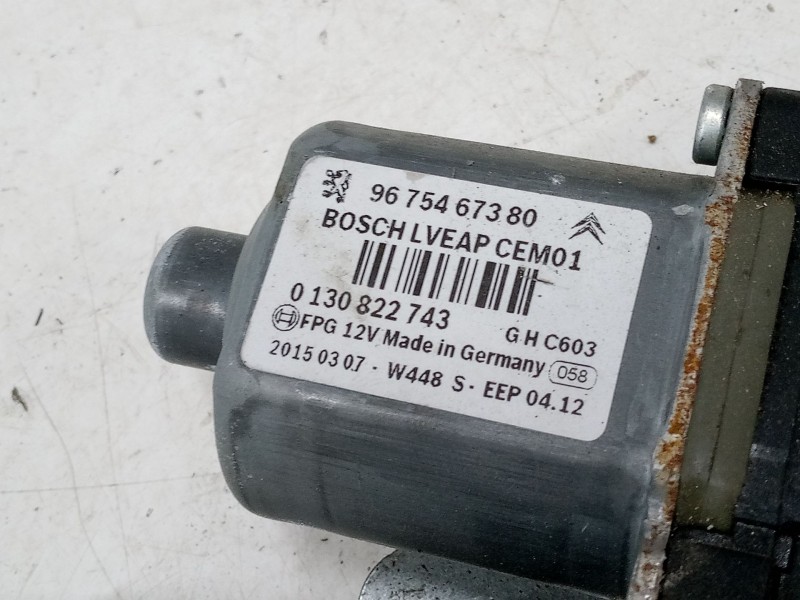 Recambio de elevalunas electrico delantero derecho para peugeot 308 i (4a_, 4c_) 1.6 hdi referencia OEM IAM 9675467380  