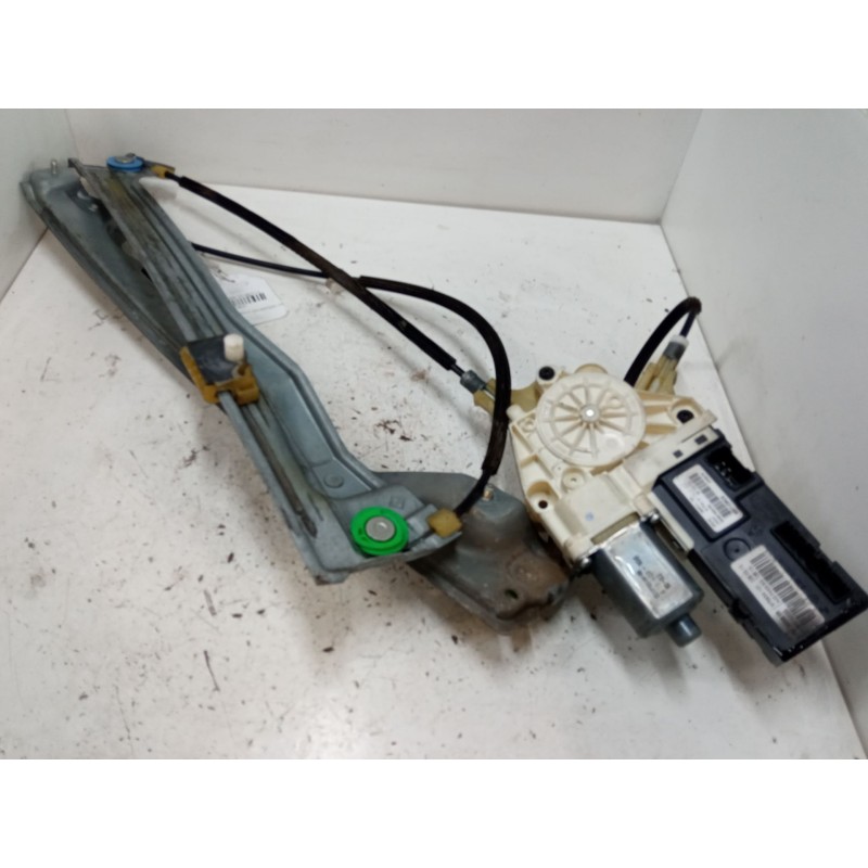 Recambio de elevalunas electrico delantero derecho para renault laguna iii (bt0/1) 1.5 dci (bt00, bt0a, bt0t, bt1j) referencia O