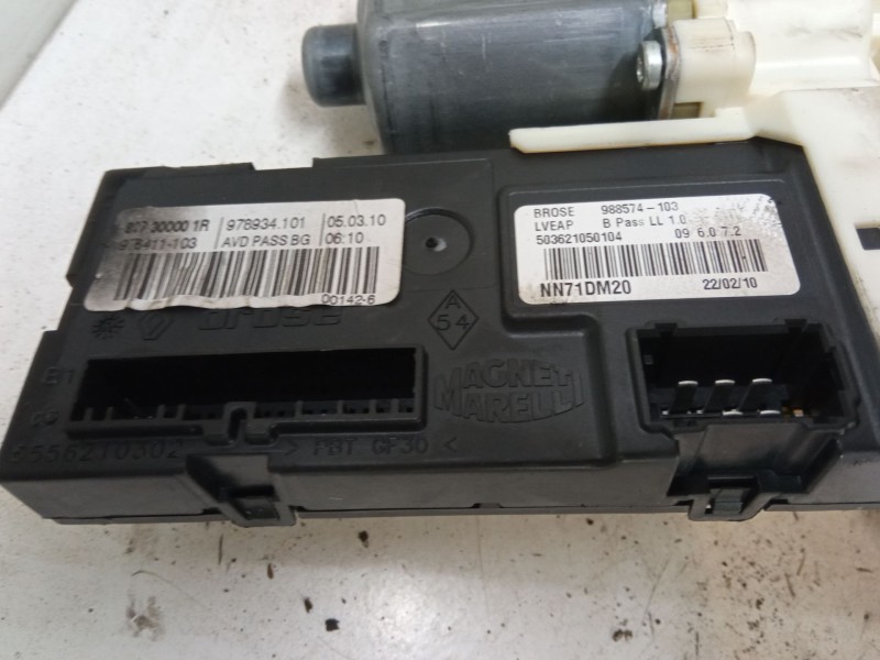 Recambio de elevalunas electrico delantero derecho para renault laguna iii (bt0/1) 1.5 dci (bt00, bt0a, bt0t, bt1j) referencia O
