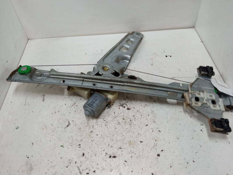 Recambio de elevalunas electrico delantero derecho para peugeot 3008 i monospace (0u_) 1.6 vti referencia OEM IAM 9682808880  