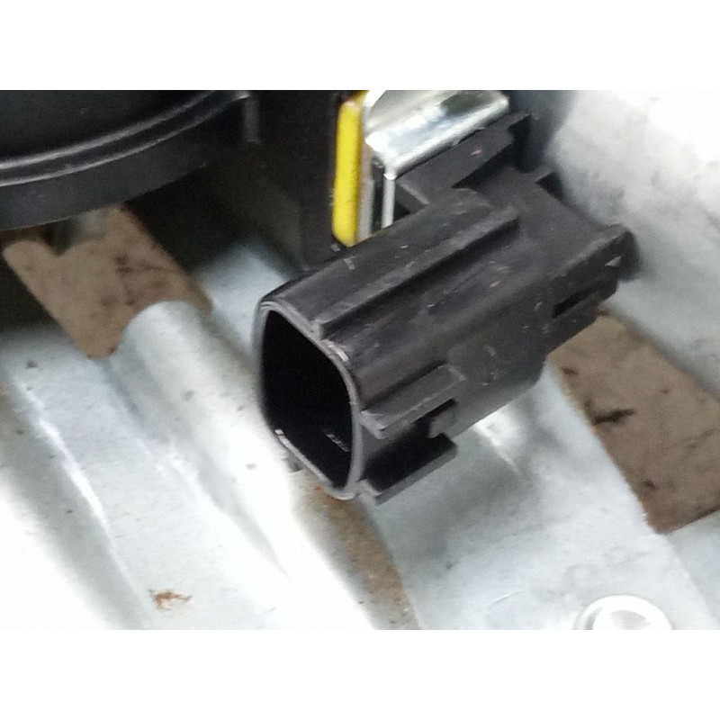 Recambio de elevalunas electrico delantero derecho para dacia sandero ii (b8_) 1.5 dci 75 / blue dci 75 (b8jw, b8m4, b8ah, b8m7,