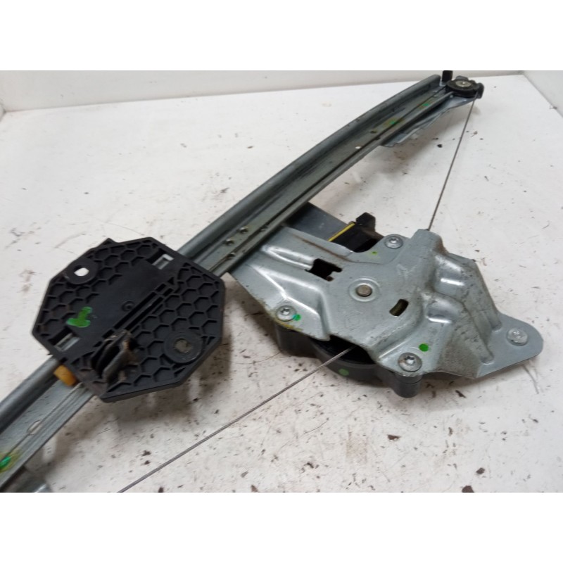 Recambio de elevalunas electrico delantero derecho para dacia sandero ii (b8_) 1.5 dci 75 / blue dci 75 (b8jw, b8m4, b8ah, b8m7,