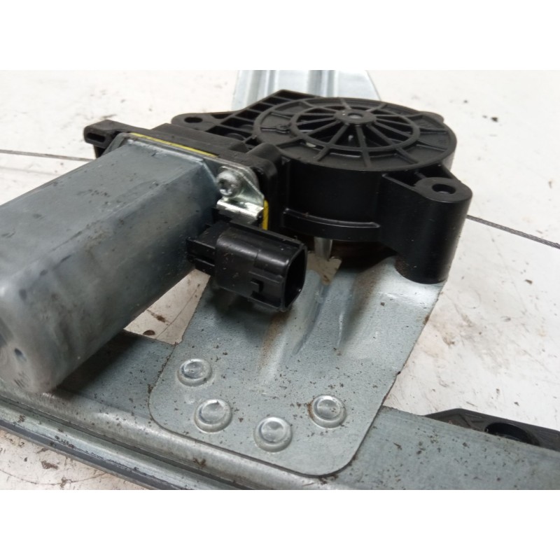 Recambio de elevalunas electrico delantero izquierdo para dacia sandero ii (b8_) 1.5 dci 75 / blue dci 75 (b8jw, b8m4, b8ah, b8m