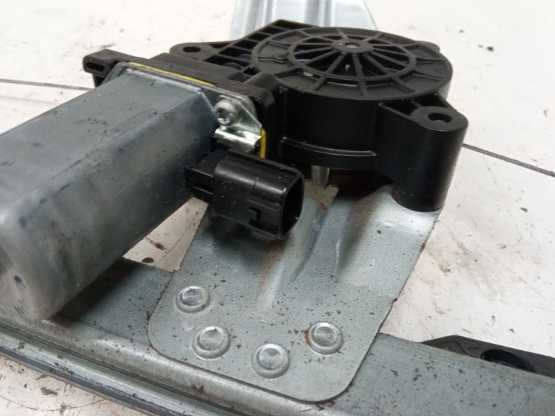 Recambio de elevalunas electrico delantero izquierdo para dacia sandero ii (b8_) 1.5 dci 75 / blue dci 75 (b8jw, b8m4, b8ah, b8m