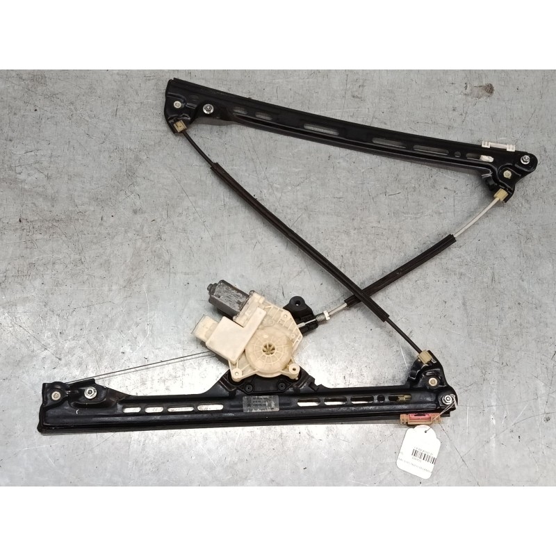 Recambio de elevalunas electrico delantero izquierdo para citroën c4 picasso ii 1.6 hdi 90 referencia OEM IAM 9675924780  