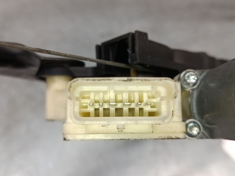 Recambio de elevalunas electrico delantero izquierdo para citroën c4 picasso ii 1.6 hdi 90 referencia OEM IAM 9675924780  