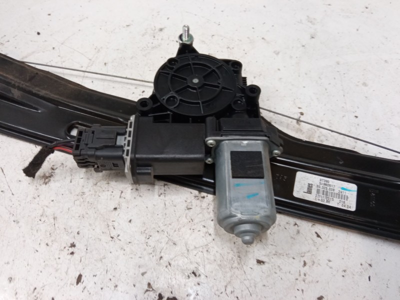 Recambio de elevalunas electrico delantero derecho para fiat 500l (351_, 352_) 1.4 (199lyb1b) referencia OEM IAM 51980517  