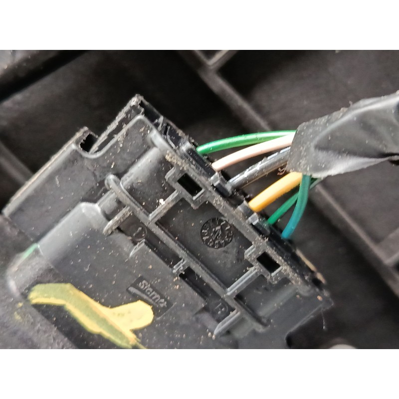 Recambio de elevalunas electrico delantero izquierdo para kia sportage iv (ql, qle) 1.7 crdi referencia OEM IAM 82470 F1570  