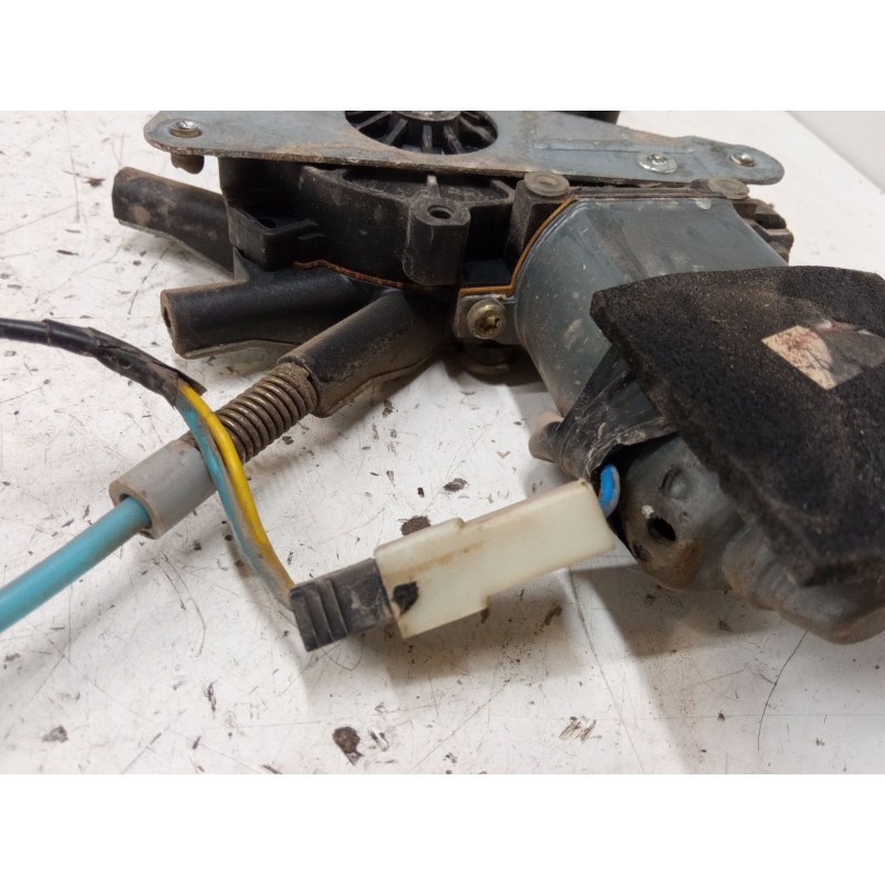 Recambio de elevalunas electrico delantero izquierdo para opel corsa a hatchback (s83) 1.3 s (f08, m08, f68, m68) referencia OEM