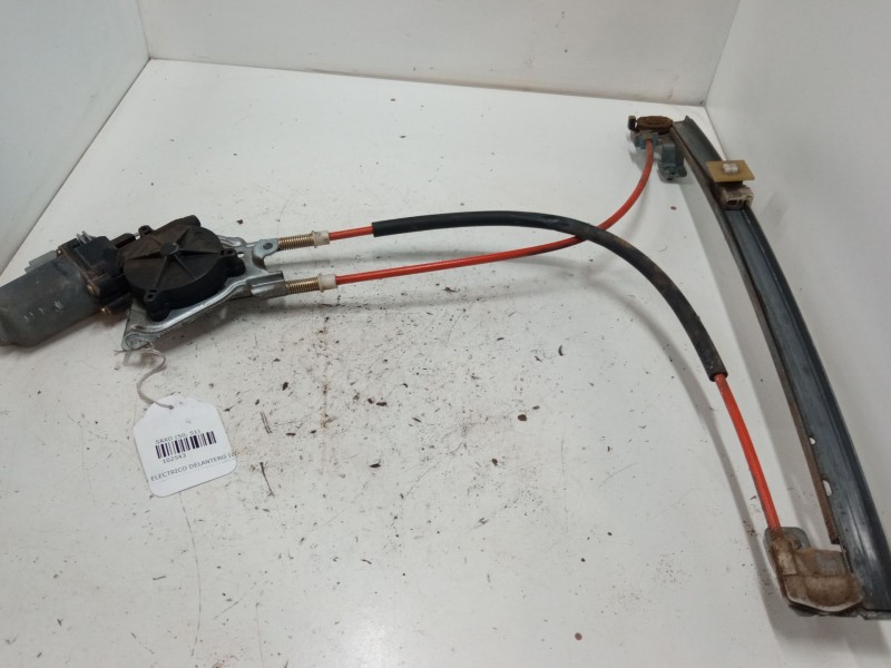 Recambio de elevalunas electrico delantero izquierdo para citroën saxo (s0, s1) 1.5 d referencia OEM IAM 400671 T5  