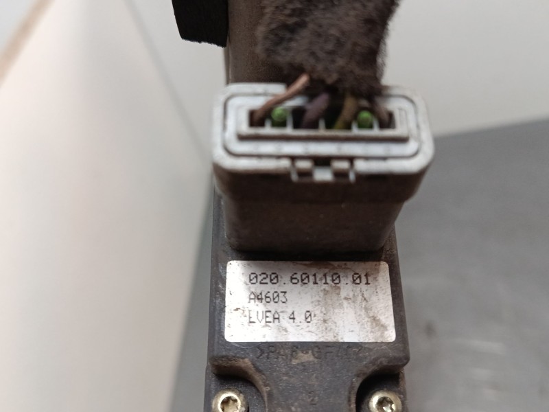 Recambio de elevalunas electrico delantero izquierdo para citroën c2 (jm_) 1.4 hdi referencia OEM IAM 9641241380  