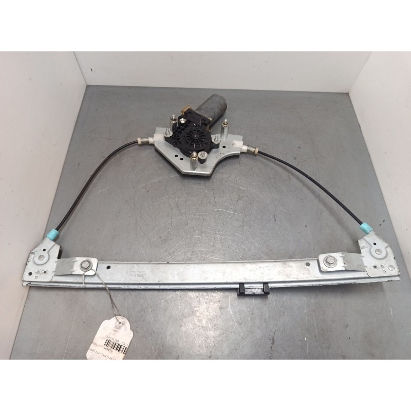 Recambio de elevalunas electrico delantero izquierdo para renault clio ii (bb_, cb_) 1.4 (b/cb0c, b/cb0s) referencia OEM IAM   