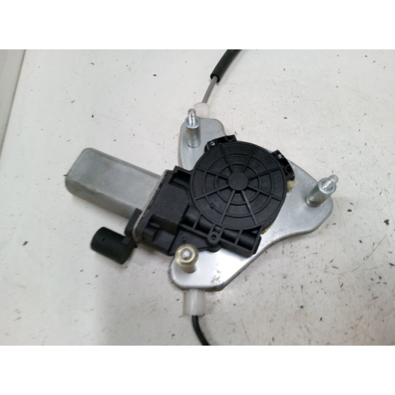 Recambio de elevalunas electrico delantero izquierdo para renault clio ii (bb_, cb_) 1.4 16v (b/cb0p, bb13) referencia OEM IAM  