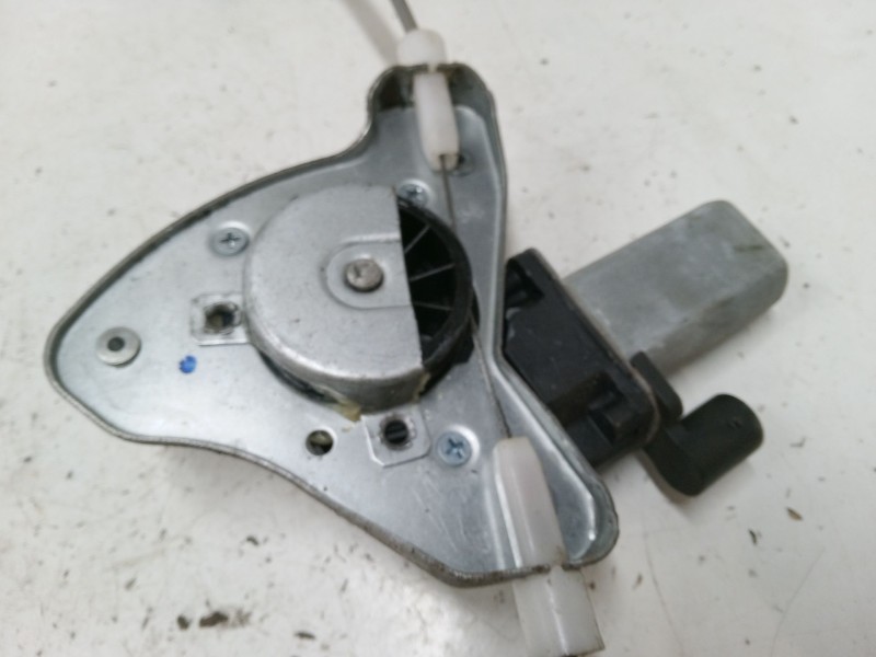 Recambio de elevalunas electrico delantero izquierdo para renault clio ii (bb_, cb_) 1.4 16v (b/cb0p, bb13) referencia OEM IAM  