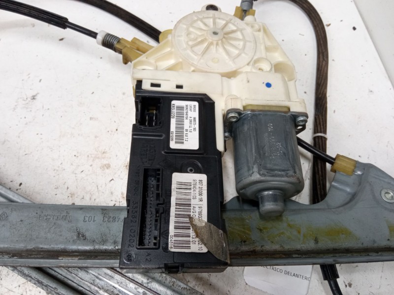 Recambio de elevalunas electrico delantero izquierdo para renault laguna iii (bt0/1) 1.5 dci (bt00, bt0a, bt0t, bt1j) referencia
