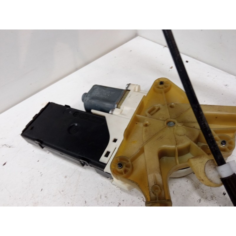 Recambio de elevalunas electrico delantero izquierdo para renault laguna iii (bt0/1) 1.5 dci (bt00, bt0a, bt0t, bt1j) referencia