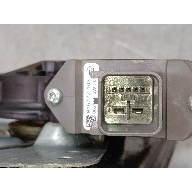 Recambio de elevalunas electrico delantero izquierdo para opel astra j (p10) 1.4 turbo (68) referencia OEM IAM 92048106  