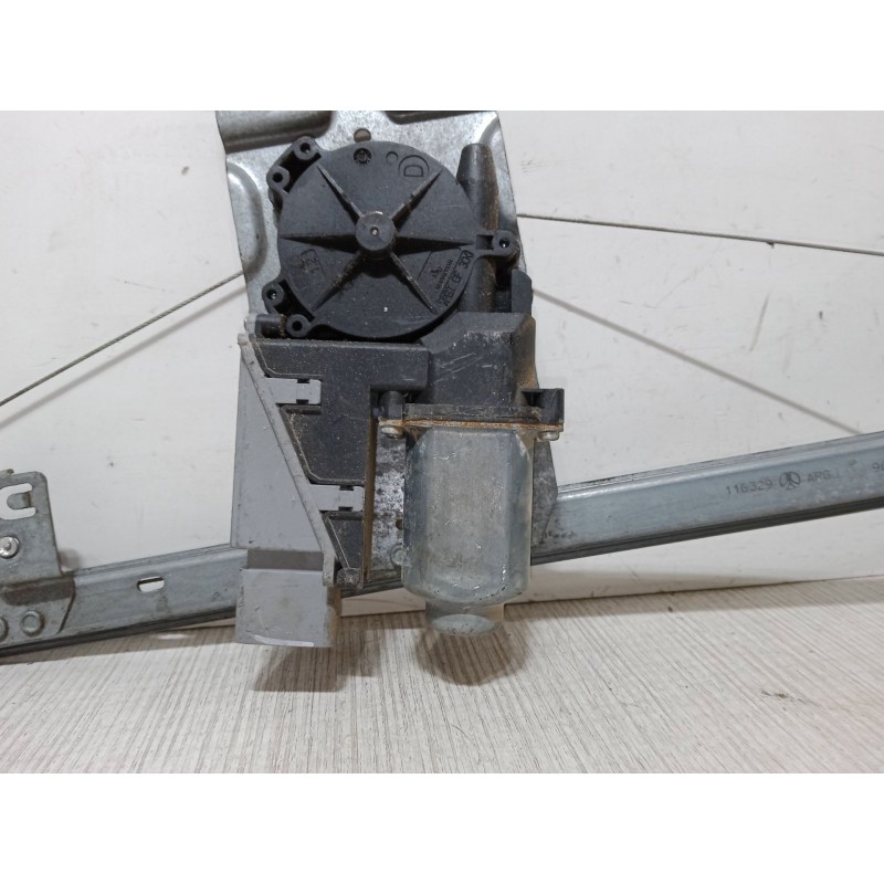 Recambio de elevalunas electrico trasero izquierdo para peugeot 307 sw (3h) 1.6 hdi 110 referencia OEM IAM 116329  