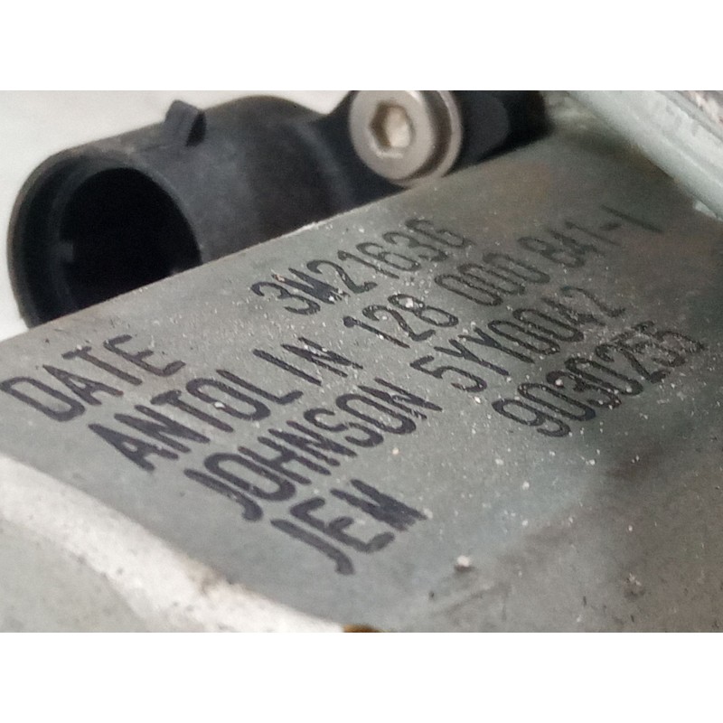 Recambio de elevalunas electrico delantero izquierdo para dacia sandero (bs_) 1.6 mpi 85 (bs03) referencia OEM IAM 9030255  