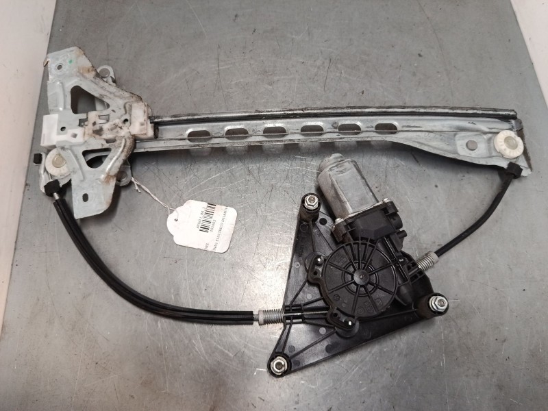 Recambio de elevalunas electrico delantero izquierdo para toyota aygo (_b4_) 1.0 (kgb40) referencia OEM IAM 69820 0H03  