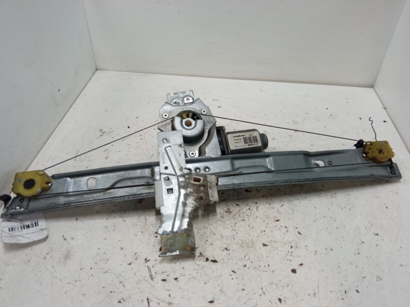 Recambio de elevalunas electrico delantero derecho para peugeot 207/207+ (wa_, wc_) 1.4 hdi referencia OEM IAM 400912 C  