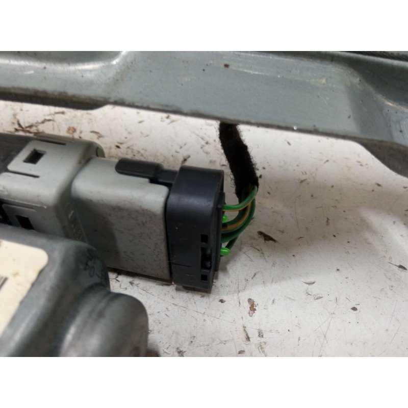 Recambio de elevalunas electrico delantero izquierdo para peugeot 207/207+ (wa_, wc_) 1.4 hdi referencia OEM IAM 400917H  