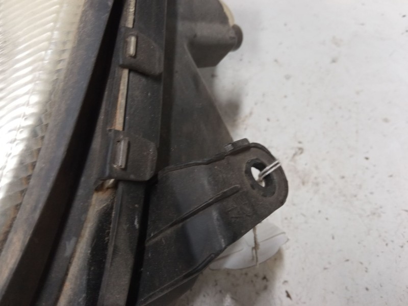 Recambio de faro derecho para opel zafira a monospace (t98) 2.2 dti 16v (f75) referencia OEM IAM   