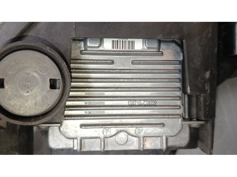 Recambio de faro derecho xenon para ford c-max ii (dxa/cb7, dxa/ceu) 1.6 ti referencia OEM IAM AM5113D154AF 89502240 