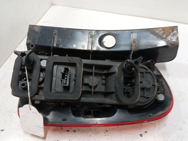 Recambio de piloto trasero izquierdo para dacia duster (hs_) 1.5 dci (hsaj) referencia OEM IAM 265551679R  