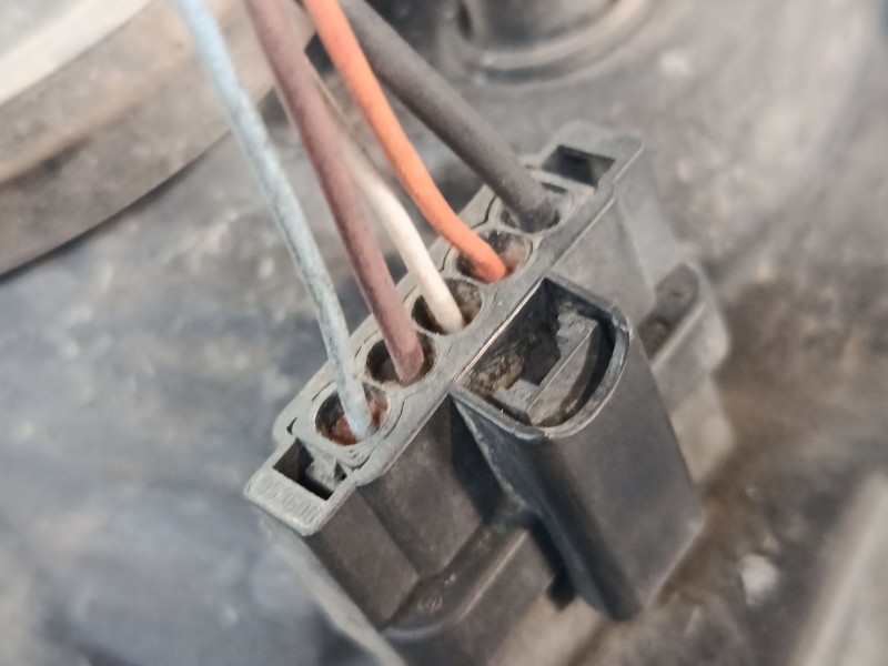 Recambio de faro derecho para renault clio ii (bb_, cb_) 1.2 (bb0a, bb0f, bb10, bb1k, bb28, bb2d, bb2h, cb0a,... referencia OEM 