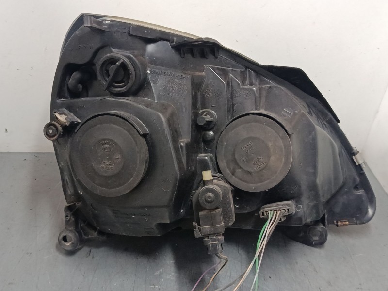 Recambio de faro izquierdo para renault clio ii (bb_, cb_) 1.2 (bb0a, bb0f, bb10, bb1k, bb28, bb2d, bb2h, cb0a,... referencia OE