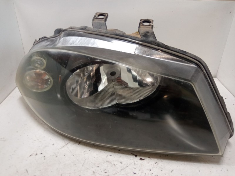 Recambio de faro derecho para seat ibiza iii (6l1) 1.4 16v referencia OEM IAM 6L1941022A  