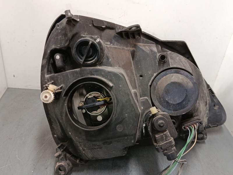Recambio de faro izquierdo para renault clio ii (bb_, cb_) 1.2 (bb0a, bb0f, bb10, bb1k, bb28, bb2d, bb2h, cb0a,... referencia OE