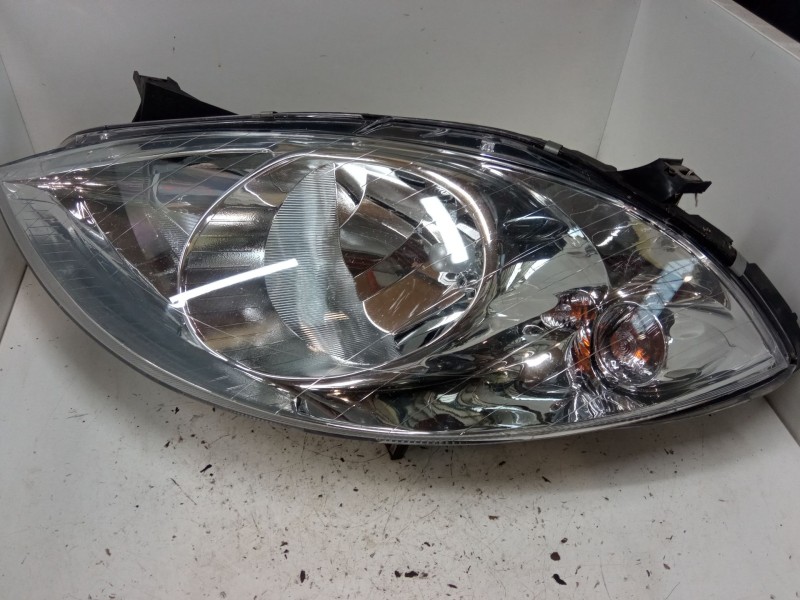 Recambio de faro izquierdo para mercedes-benz clase a (w169) a 180 cdi (169.007, 169.307) referencia OEM IAM   