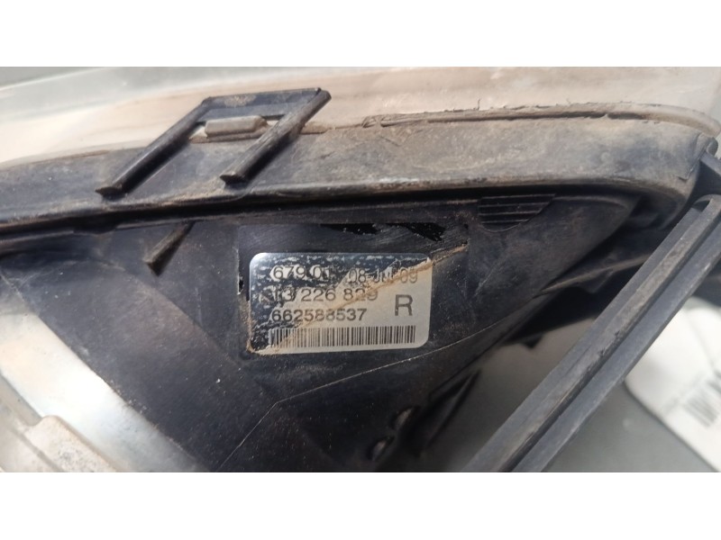 Recambio de faro antiniebla derecho para opel insignia a sports tourer (g09) 2.0 cdti (35) referencia OEM IAM 13226829  