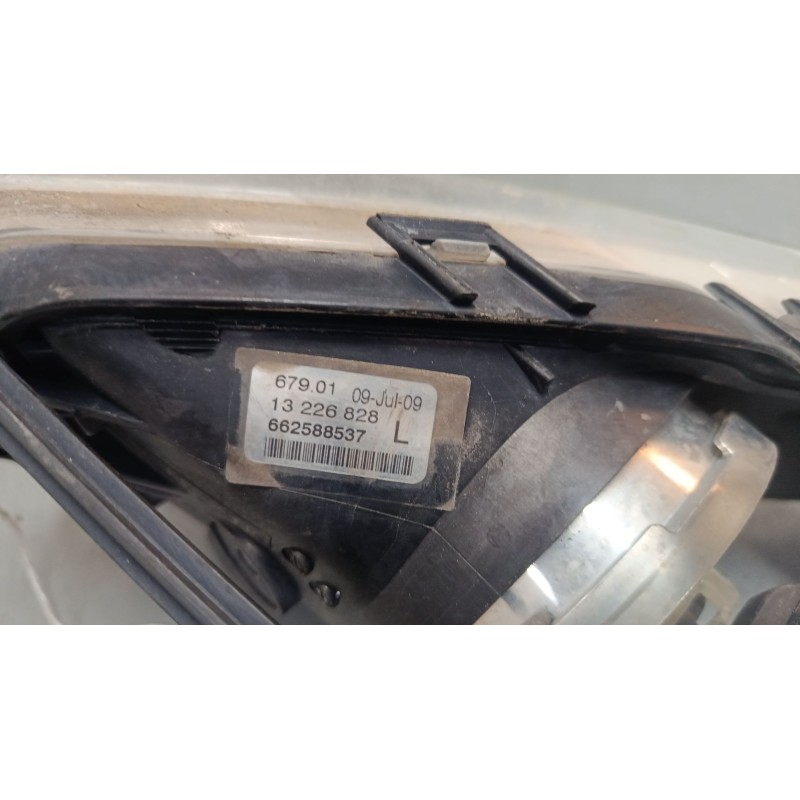 Recambio de faro antiniebla izquierdo para opel insignia a sports tourer (g09) 2.0 cdti (35) referencia OEM IAM 13226828  