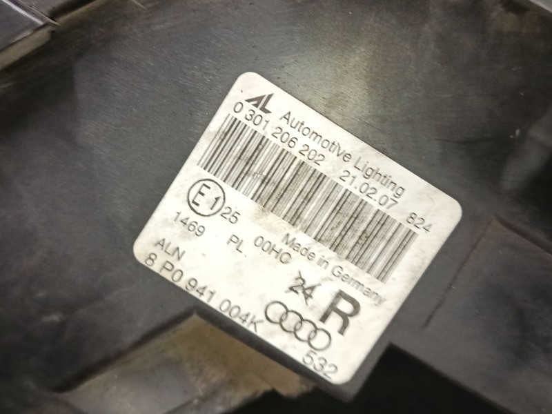 Recambio de faro derecho para audi a3 (8p1) 2.0 tdi 16v referencia OEM IAM 8P0941004K  