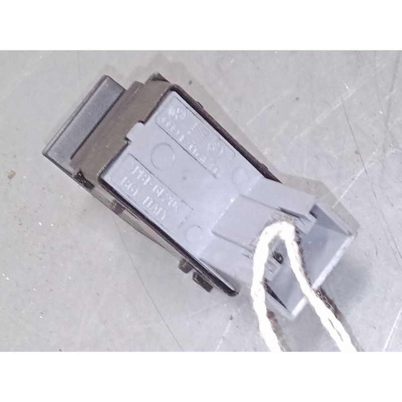 Recambio de mando elevalunas delantero derecho para seat ibiza iv sc (6j1, 6p5) 1.6 tdi referencia OEM IAM   