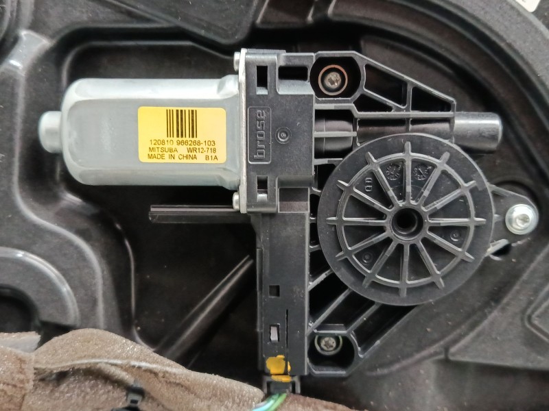 Recambio de elevalunas electrico delantero izquierdo para volvo v40 hatchback (525) d2 referencia OEM IAM 120810 966268 103  