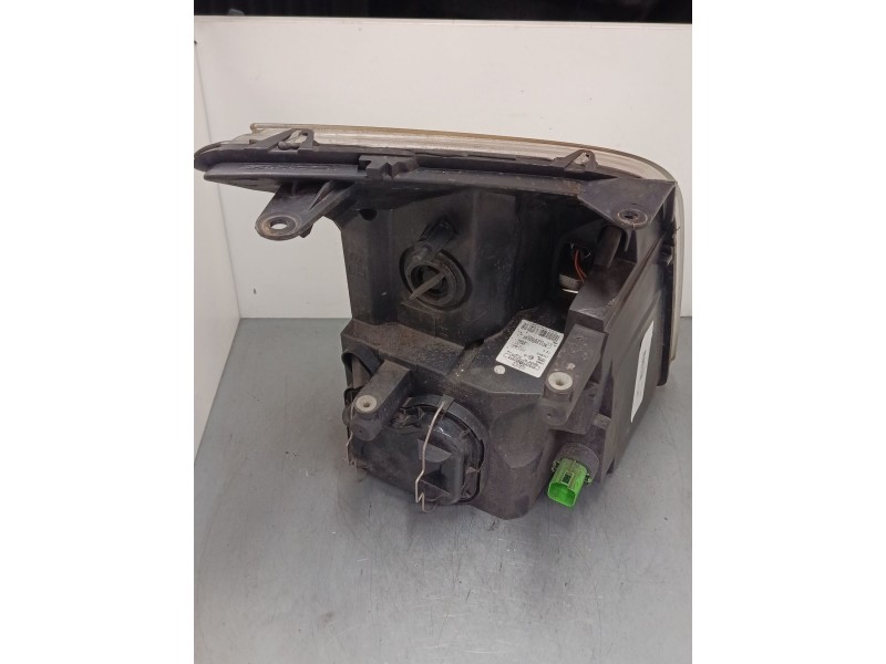 Recambio de faro izquierdo para ford transit furgoneta (fa_ _) 2.2 tdci referencia OEM IAM 6C1113W030  