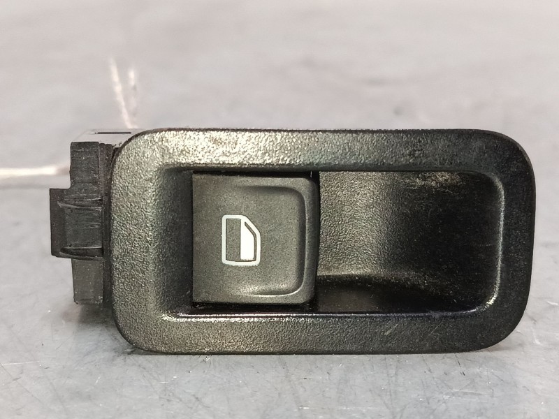 Recambio de mando elevalunas delantero derecho para volkswagen polo v (6r1, 6c1) 1.4 tdi referencia OEM IAM   