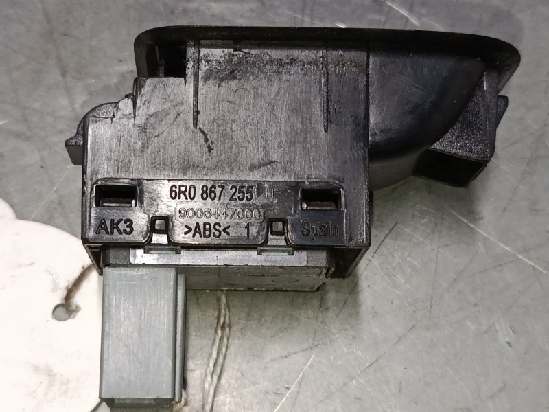 Recambio de mando elevalunas delantero derecho para volkswagen polo v (6r1, 6c1) 1.4 tdi referencia OEM IAM   