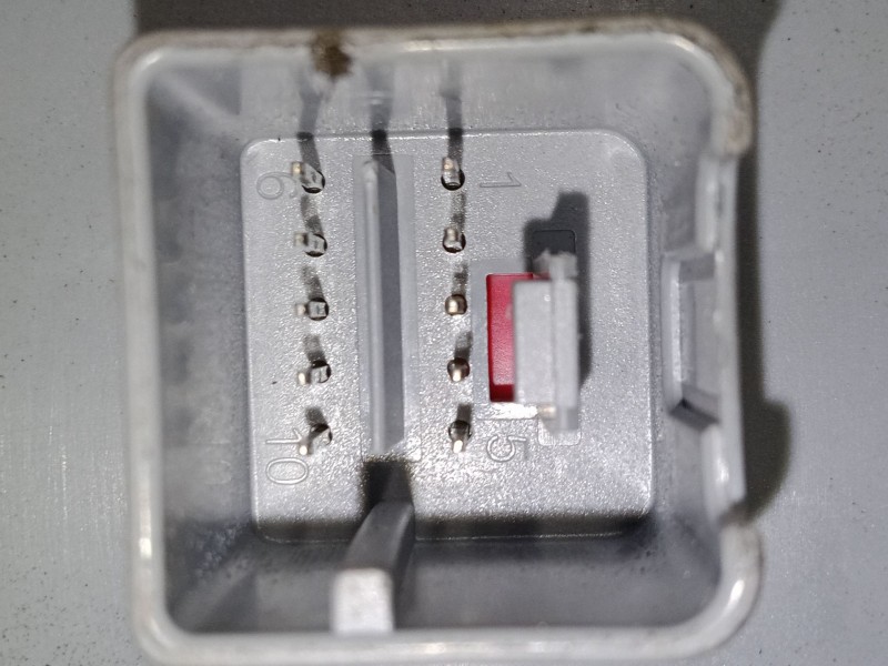 Recambio de mando elevalunas delantero izquierdo para volkswagen polo v (6r1, 6c1) 1.4 tdi referencia OEM IAM   