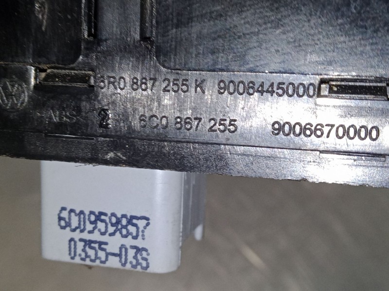 Recambio de mando elevalunas delantero izquierdo para volkswagen polo v (6r1, 6c1) 1.4 tdi referencia OEM IAM   