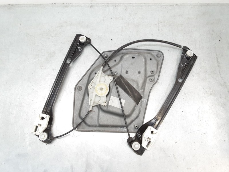 Recambio de elevalunas electrico delantero izquierdo para skoda superb ii (3t4) 2.0 tdi 16v referencia OEM IAM 8X0 959 793 H  