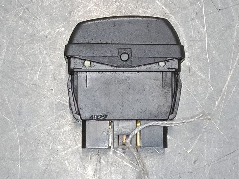 Recambio de mando elevalunas delantero izquierdo para citroën xsara picasso (n68) 1.6 hdi referencia OEM IAM   