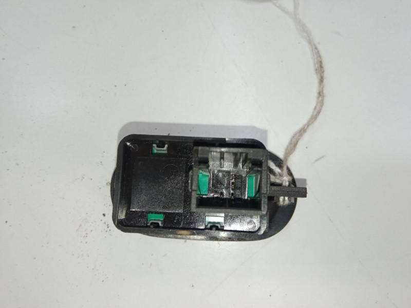 Recambio de mando elevalunas delantero izquierdo para citroën c3 i (fc_, fn_) 1.4 i referencia OEM IAM   