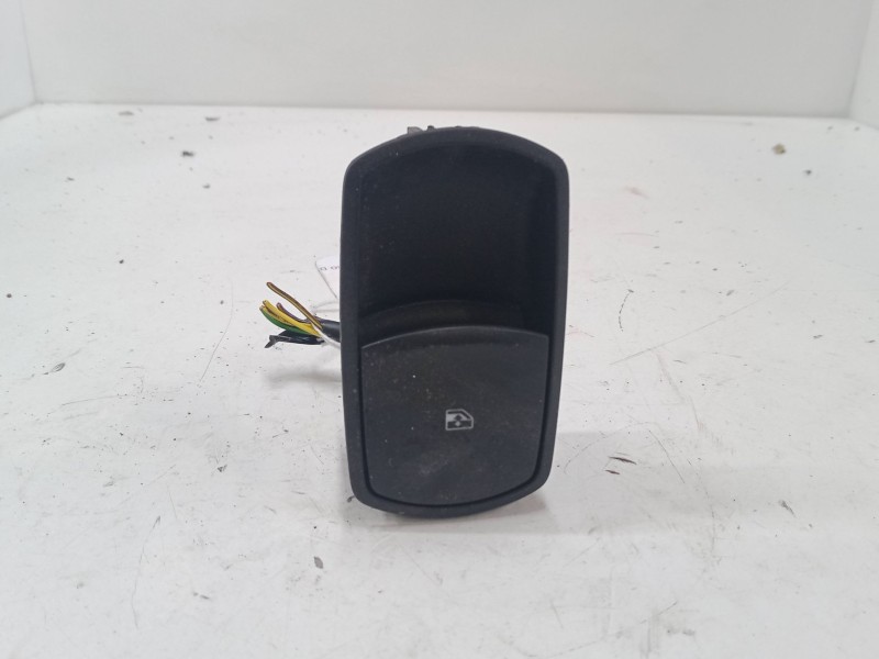 Recambio de mando elevalunas delantero derecho para opel corsa e (x15) 1.4 (08, 68) referencia OEM IAM 13430018  