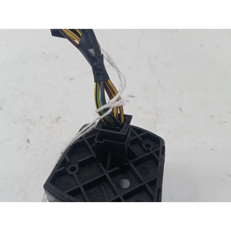 Recambio de mando elevalunas delantero derecho para opel corsa e (x15) 1.4 (08, 68) referencia OEM IAM 13430018  