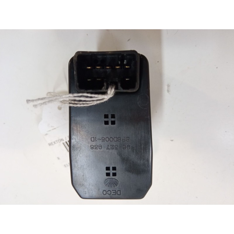 Recambio de mando elevalunas delantero derecho para ssangyong rexton / rexton ii (gab_) 2.7 xdi referencia OEM IAM   